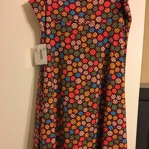 Lularoe XXL Azure in Fun Dot on Dot Print